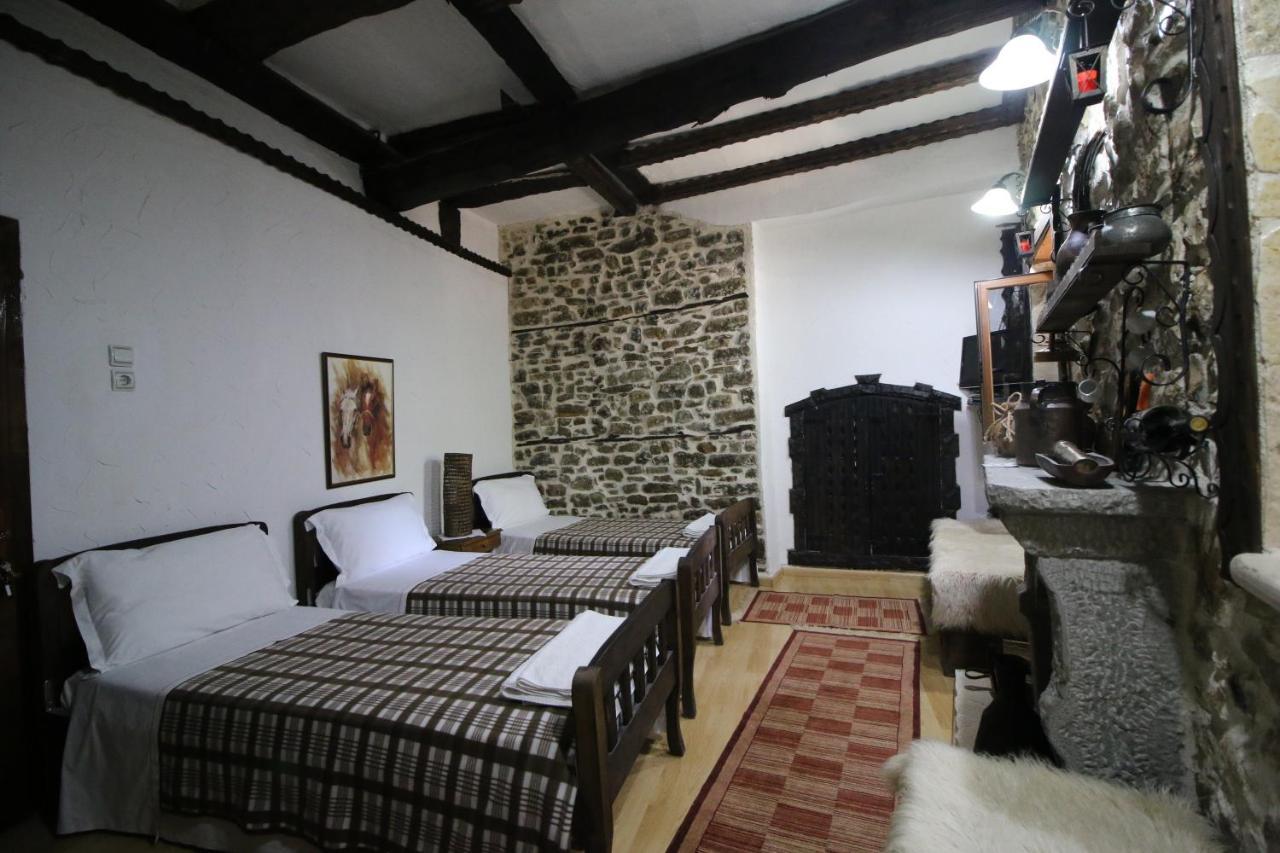 Hotel Nasho Vruho 培拉特 外观 照片