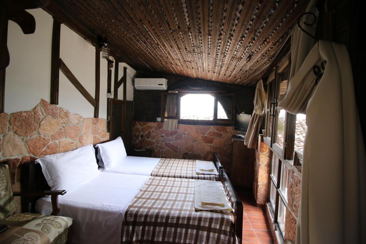 Hotel Nasho Vruho 培拉特 外观 照片